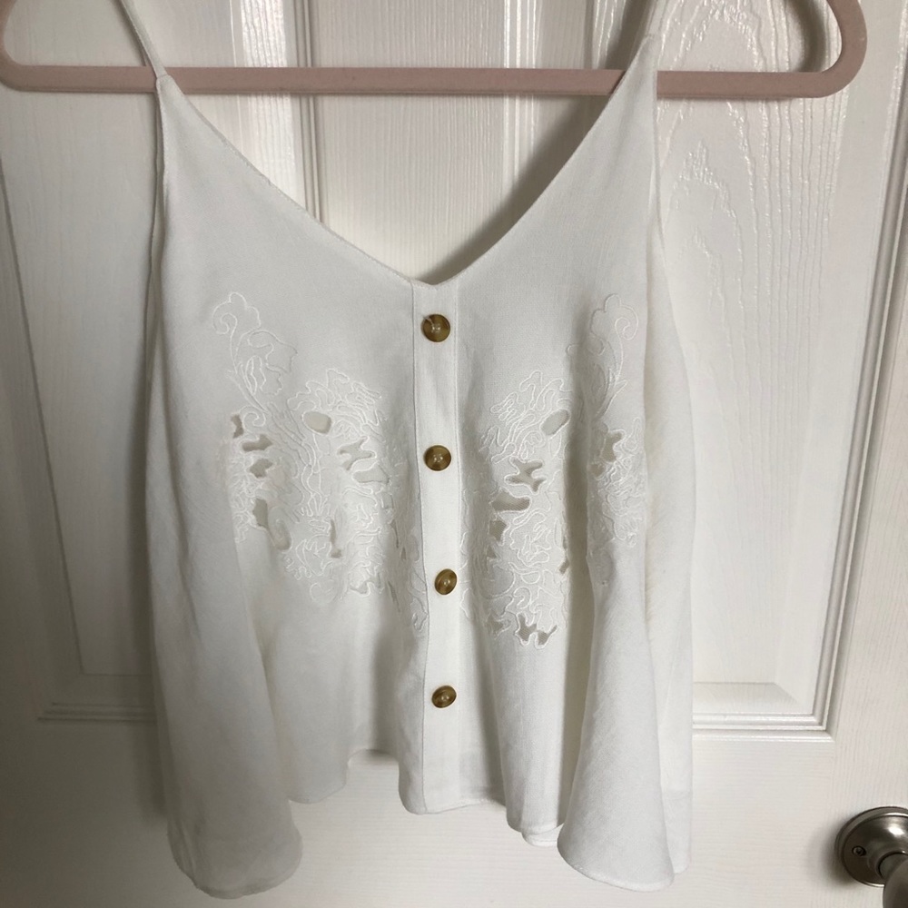 American threads flowy white tank